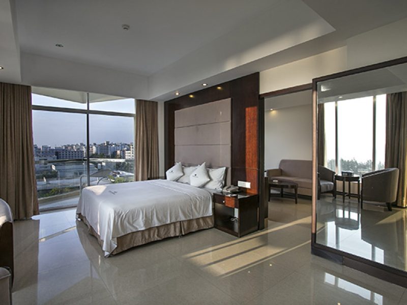 Executive Suite with Sea View Balcony-1